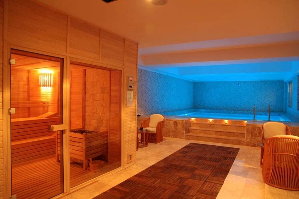 Oscar Beachfront Resort & Spa & Casino Kyrenia (Northern Cyprus) Exterior photo