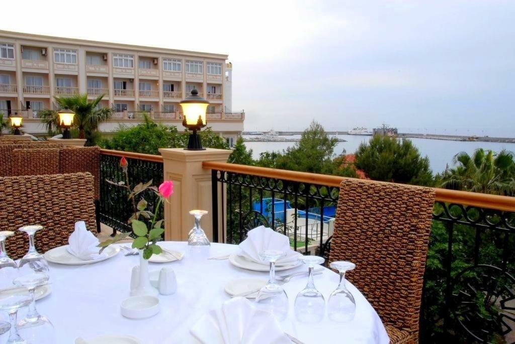 Oscar Beachfront Resort & Spa & Casino Kyrenia (Northern Cyprus) Exterior photo