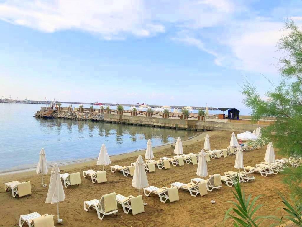 Oscar Beachfront Resort & Spa & Casino Kyrenia (Northern Cyprus) Exterior photo
